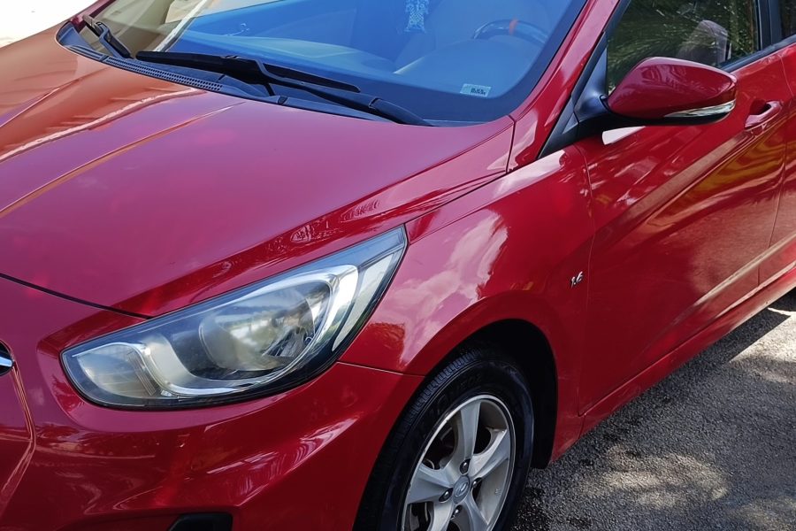 Hyundai Accent G10-71