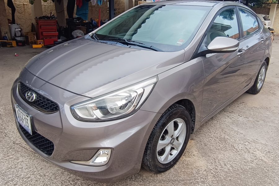 Hyundai Accent A66-13